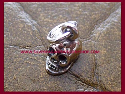Skull Charm (3D) - Click Image to Close