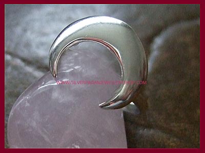 Luna Ring - Click Image to Close