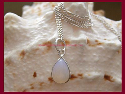 Opalite Necklace - Click Image to Close