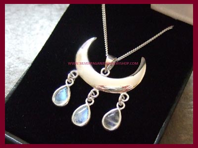 Wiccan Moon Blessings Necklace - Rainbow Moonstone