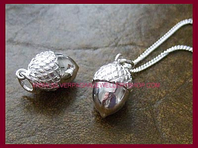 Acorn Pendant Necklace