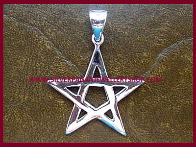 Plain Pentagram Pendant Necklace