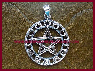 Moon Phase Pentagram Pendant Necklace