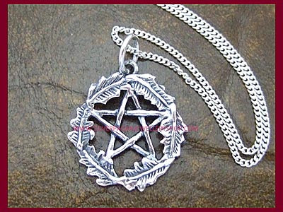 Oak Leaf Pentagram Pendant Necklace