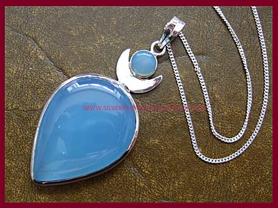 High Priestess Pendant Necklace with Blue Onyx Gemstones