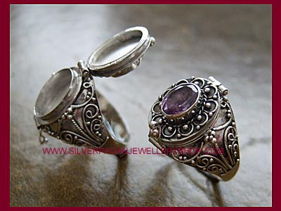 Poison Locket Ring with Amethyst Gemstone - Large