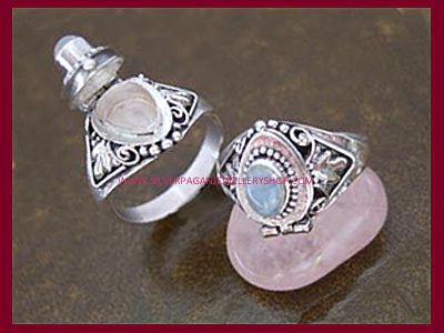 Poison Locket Ring with Rainbow Moonstone Gemstone