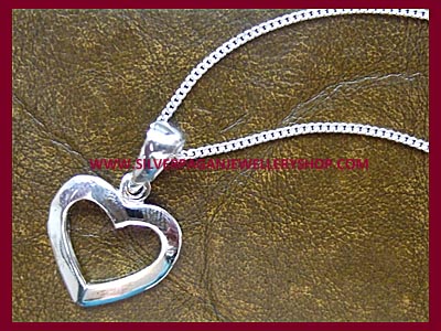 Plain Heart Pendant Necklace